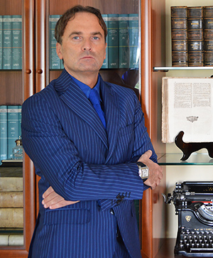 https://www.cdbavvocati.com/wp-content/uploads/2020/11/Francesco-Noto-1.jpg